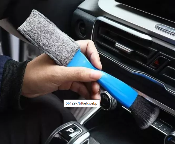 2 in 1 mini dust and vent cleaner brush for car interior blinds and keyboards